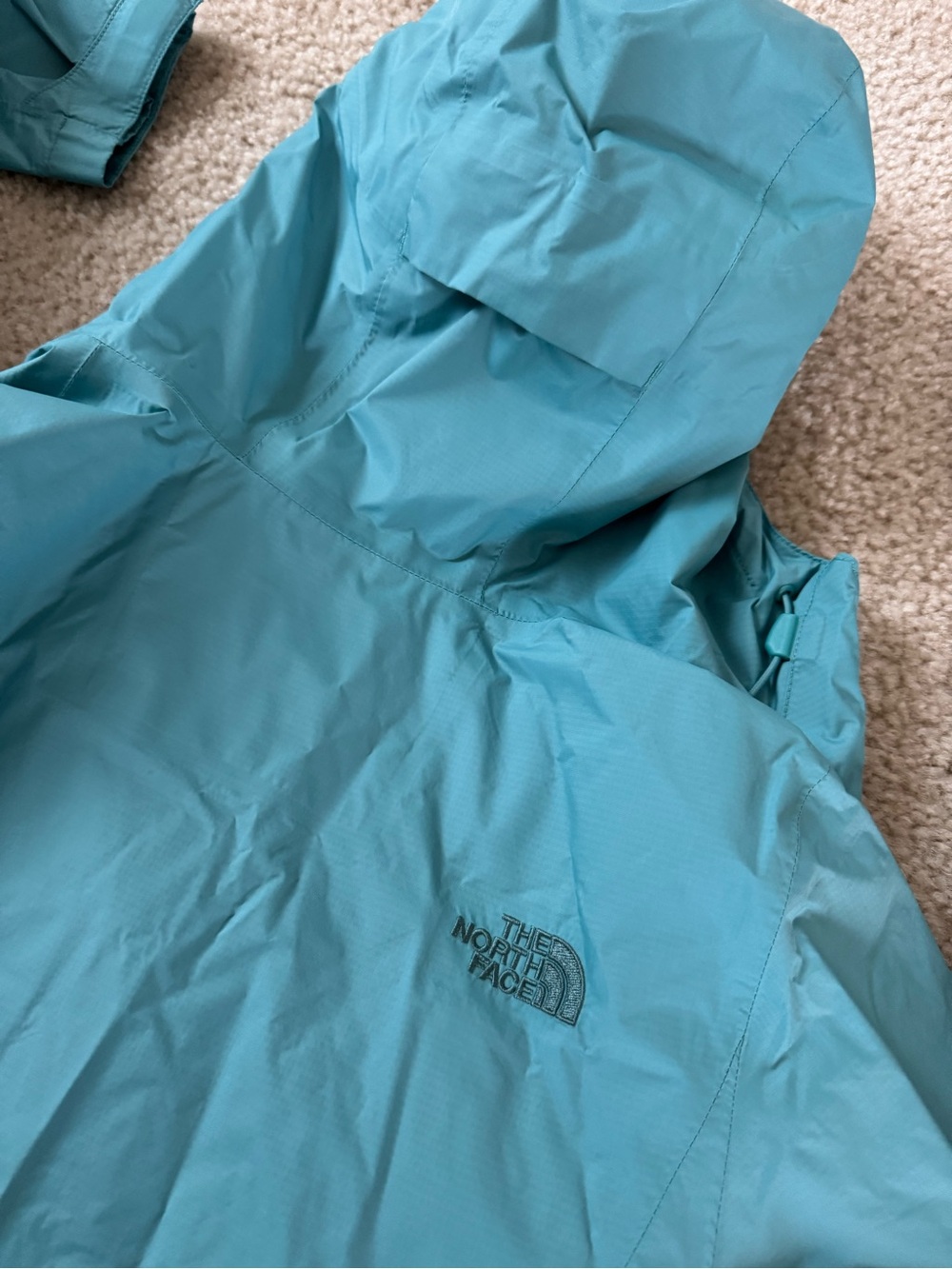 The North Face Women's Teal Hooded Waterproof Shell Jacket - Picture 8 of 8